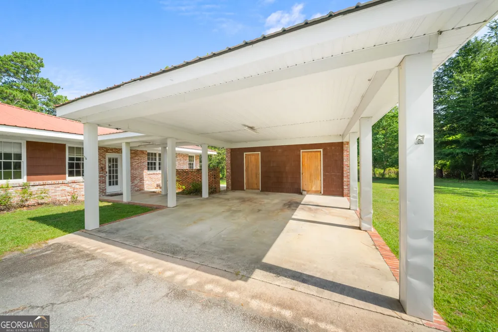 315 Cork Pond RD Sylvania, GA 30467