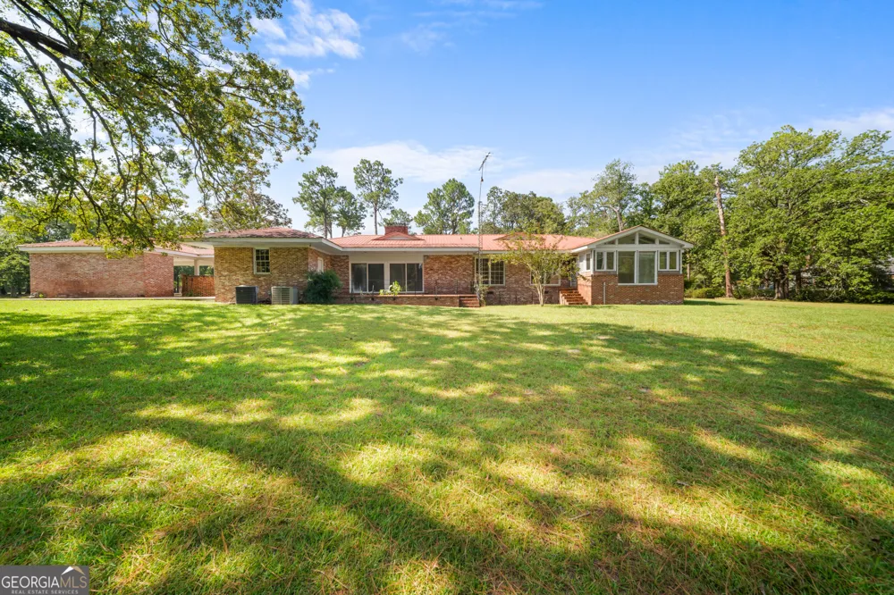 315 Cork Pond RD Sylvania, GA 30467
