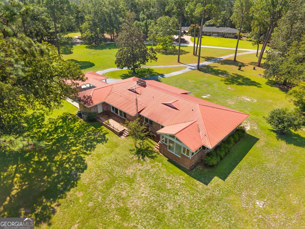 315 Cork Pond RD Sylvania, GA 30467