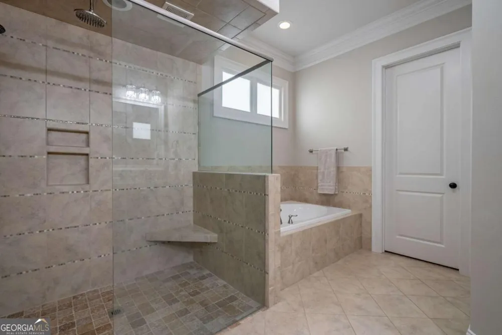 3790 Greenleffe DR Statham, GA 30666