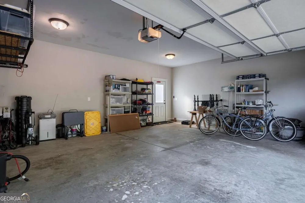 3790 Greenleffe DR Statham, GA 30666