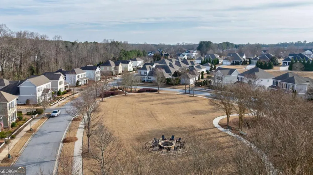 3790 Greenleffe DR Statham, GA 30666