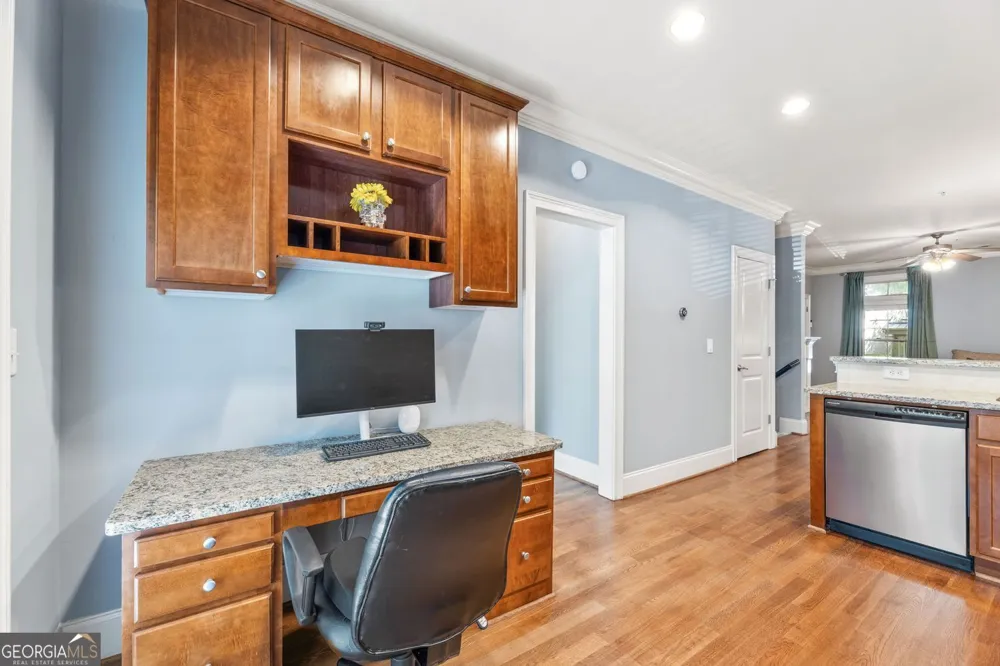 2744 Wander LN Alpharetta, GA 30022