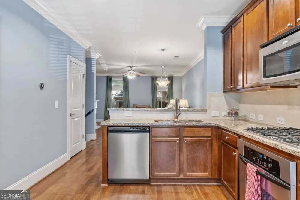 2744 Wander LN Alpharetta, GA 30022