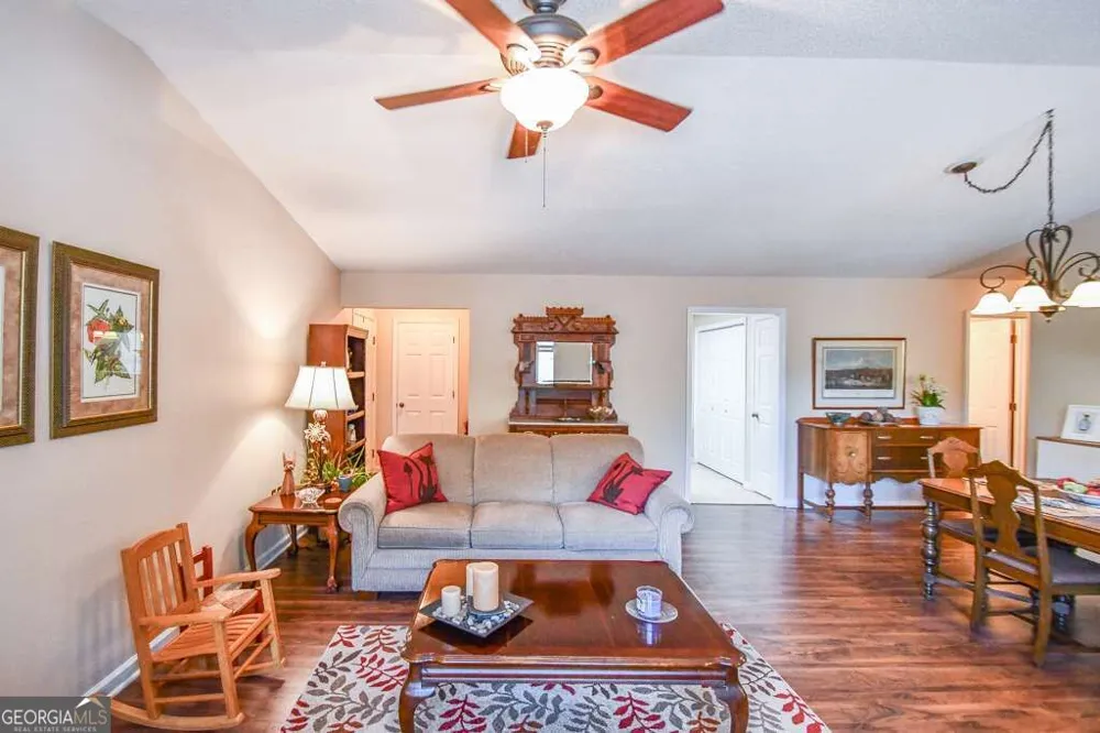 2235 Old Hamilton PL Gainesville, GA 30507