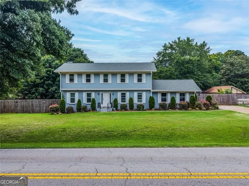 1773 Old Salem RD Conyers, GA 30013