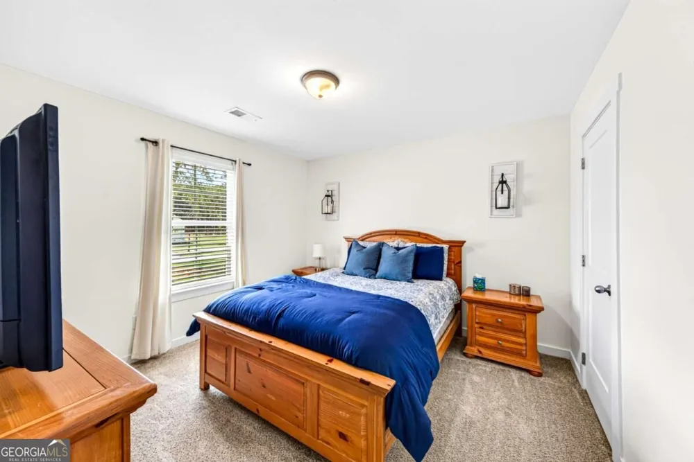 261 Breckens WAY Statham, GA 30666