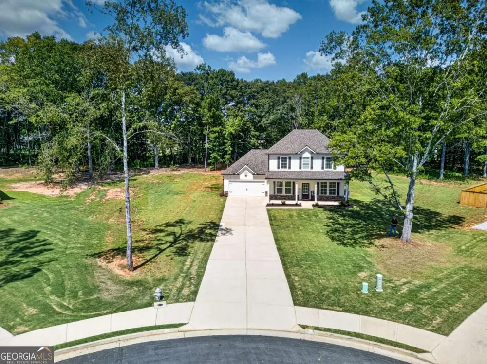 261 Breckens WAY Statham, GA 30666