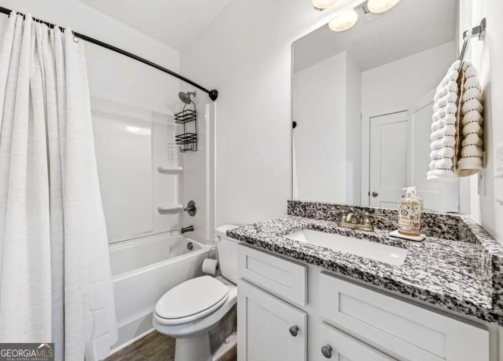 261 Breckens WAY Statham, GA 30666