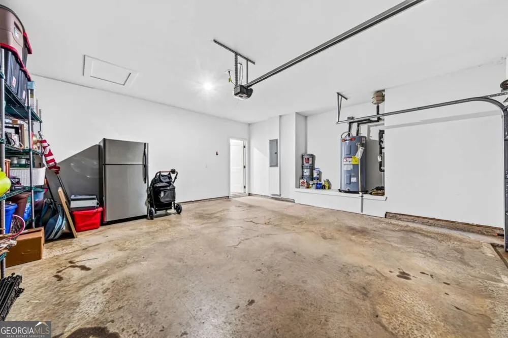 261 Breckens WAY Statham, GA 30666