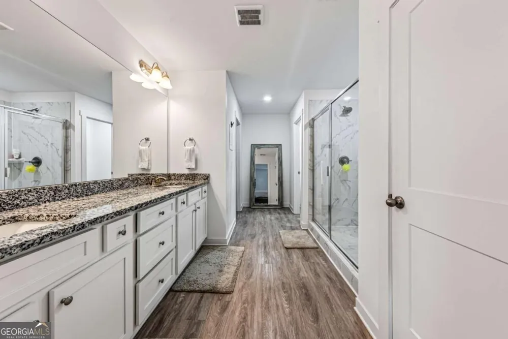 261 Breckens WAY Statham, GA 30666