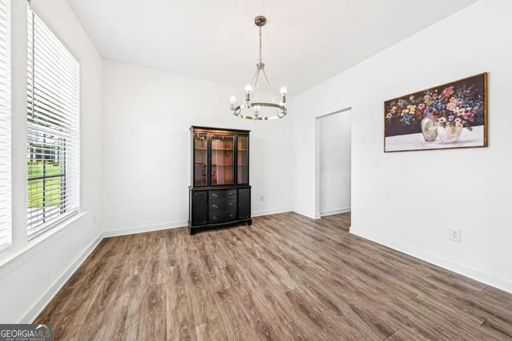 261 Breckens WAY Statham, GA 30666