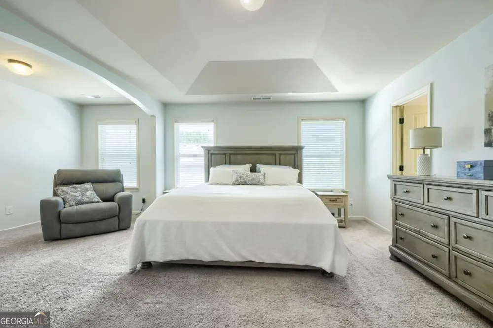 98 Village Park DR Newnan, GA 30265
