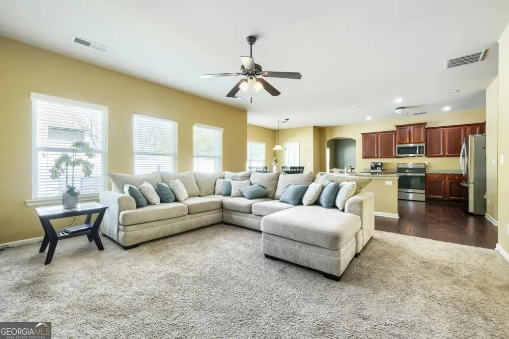 98 Village Park DR Newnan, GA 30265