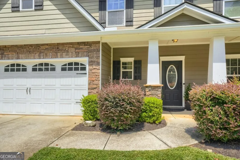 98 Village Park DR Newnan, GA 30265
