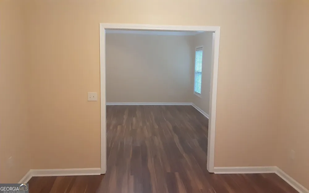 2532 Lois CT Loganville, GA 30052