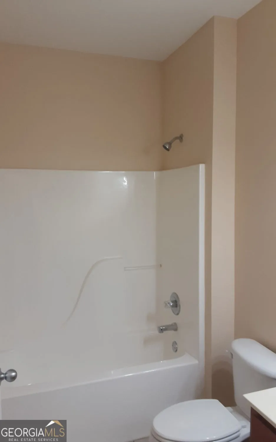 2532 Lois CT Loganville, GA 30052