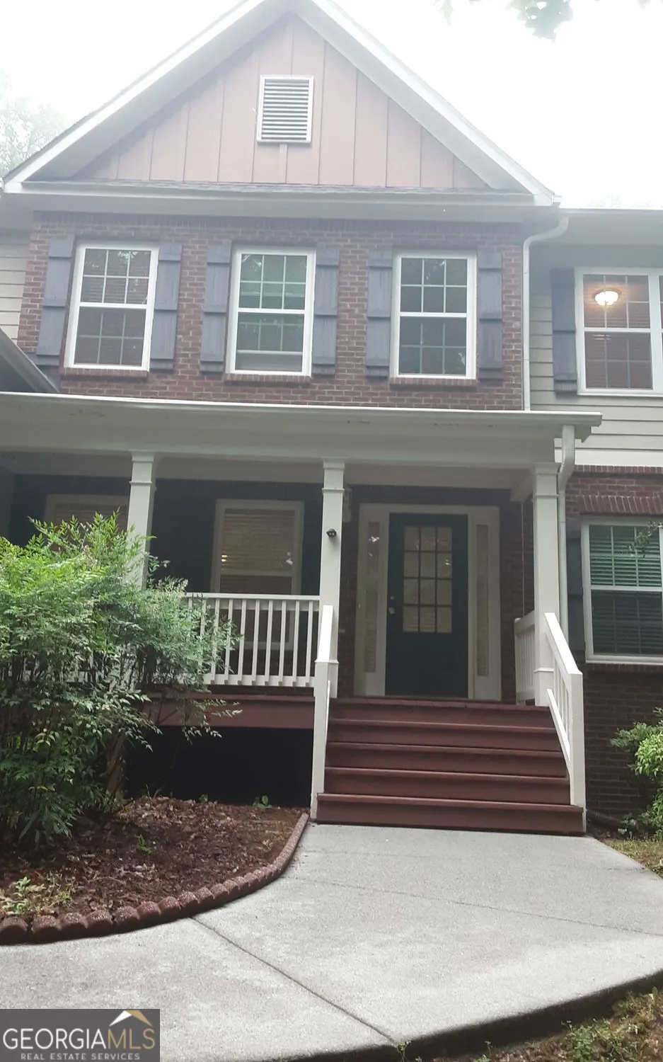 2532 Lois CT Loganville, GA 30052