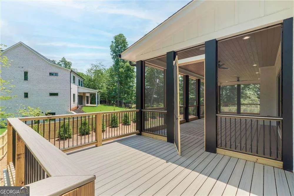 290 Christopher Robin Road Alpharetta, GA 30005