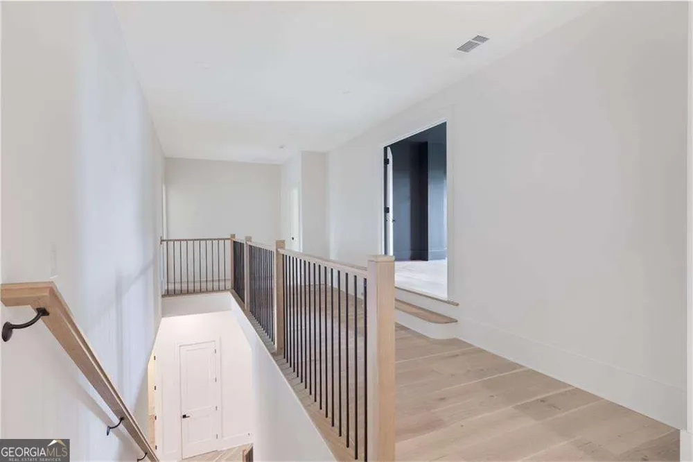 290 Christopher Robin Road Alpharetta, GA 30005