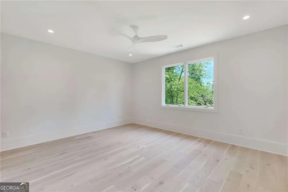 290 Christopher Robin Road Alpharetta, GA 30005