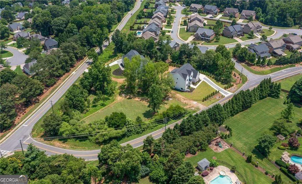 290 Christopher Robin Road Alpharetta, GA 30005