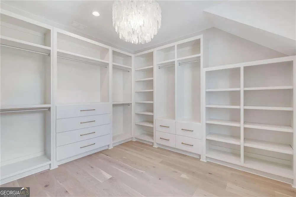 290 Christopher Robin Road Alpharetta, GA 30005
