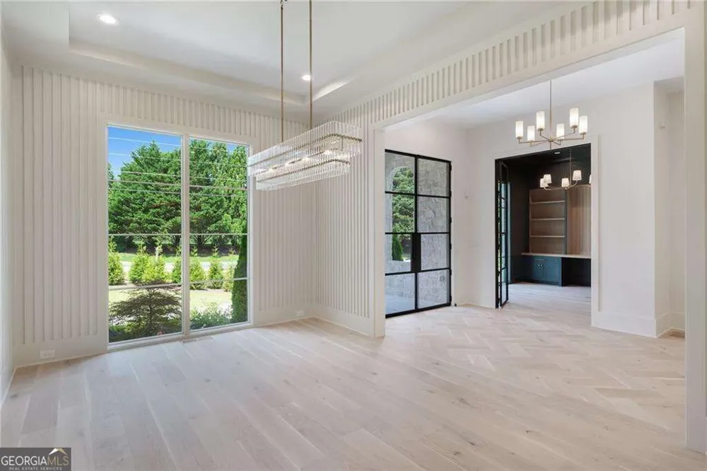 290 Christopher Robin Road Alpharetta, GA 30005