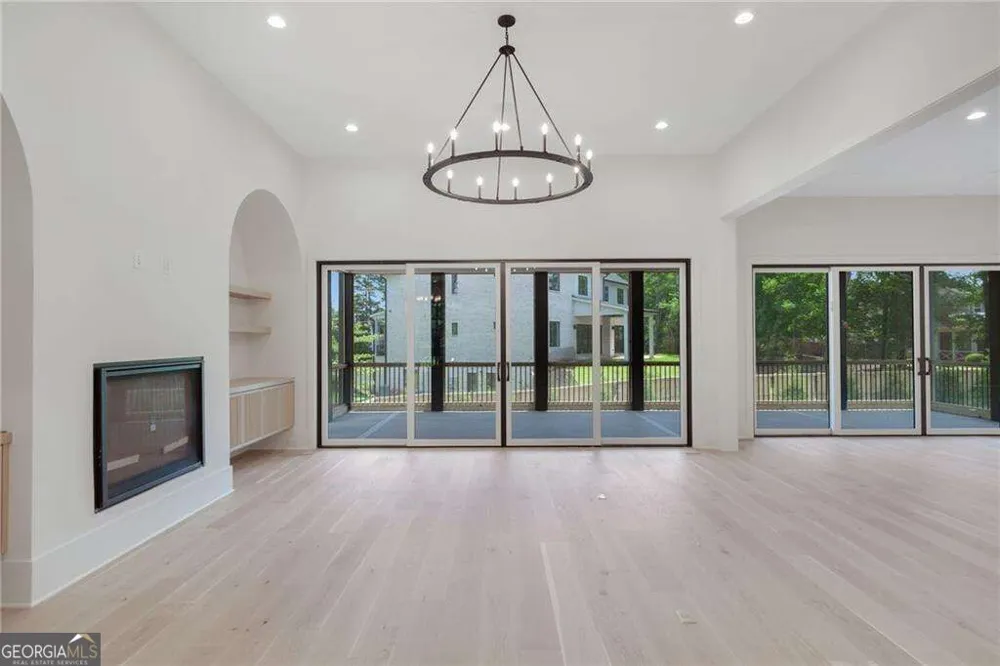 290 Christopher Robin Road Alpharetta, GA 30005