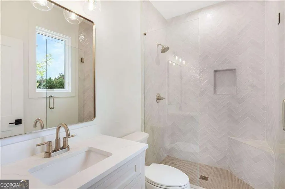 290 Christopher Robin Road Alpharetta, GA 30005