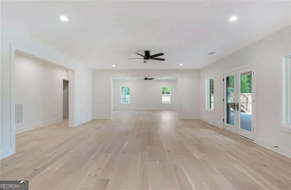290 Christopher Robin Road Alpharetta, GA 30005