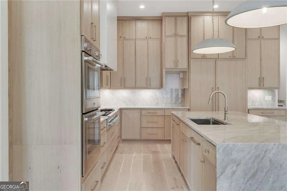 290 Christopher Robin Road Alpharetta, GA 30005