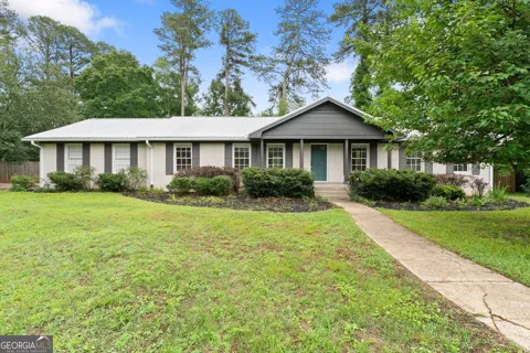 570 Cedar Creek DR