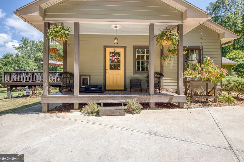 792 Fincher RD Moreland, GA 30259