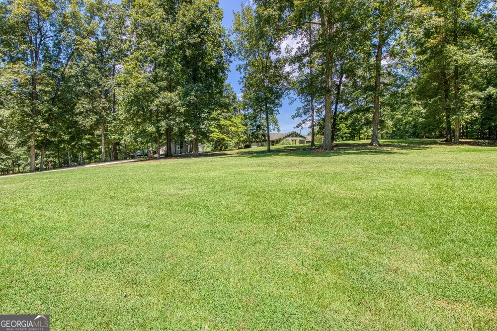 792 Fincher RD Moreland, GA 30259