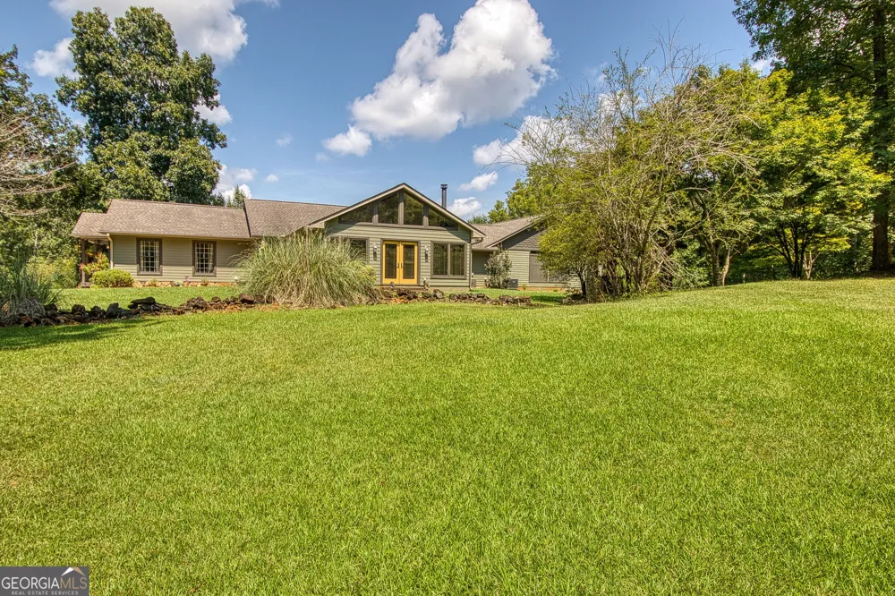 792 Fincher RD Moreland, GA 30259