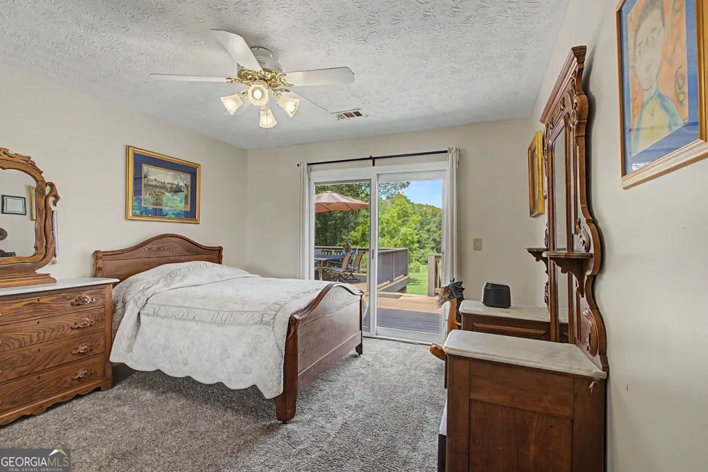 792 Fincher RD Moreland, GA 30259
