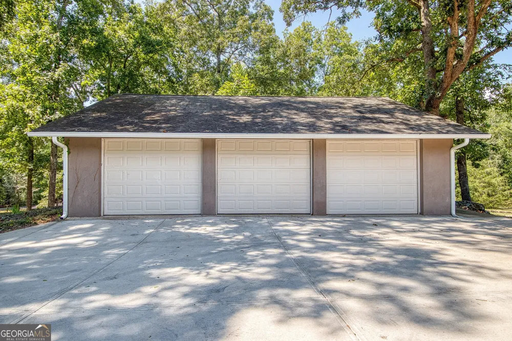 792 Fincher RD Moreland, GA 30259