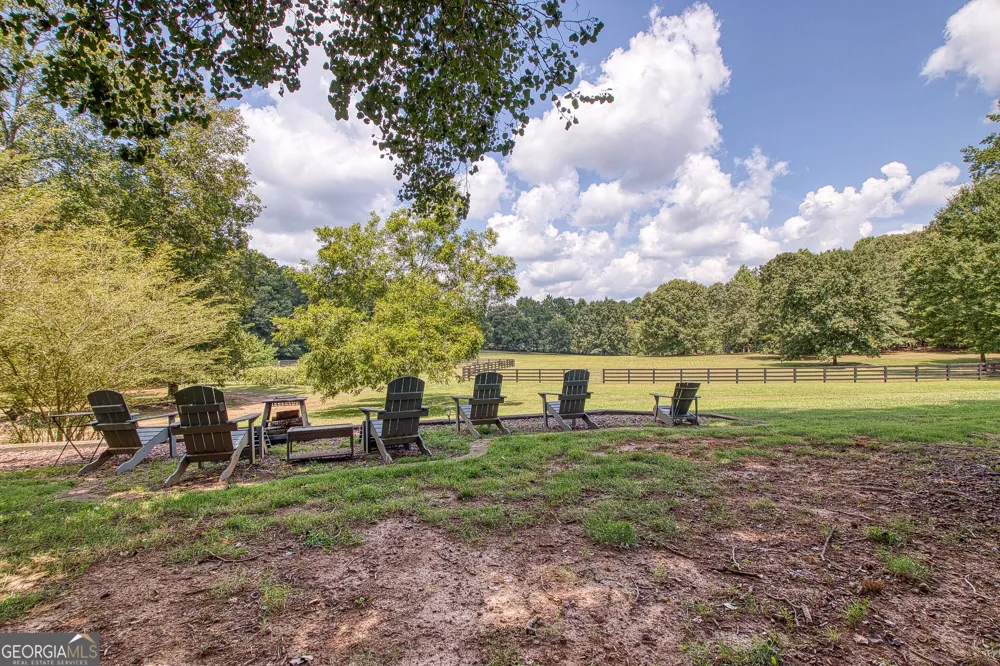 792 Fincher RD Moreland, GA 30259