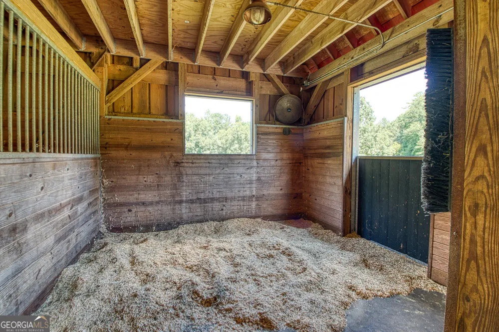 792 Fincher RD Moreland, GA 30259