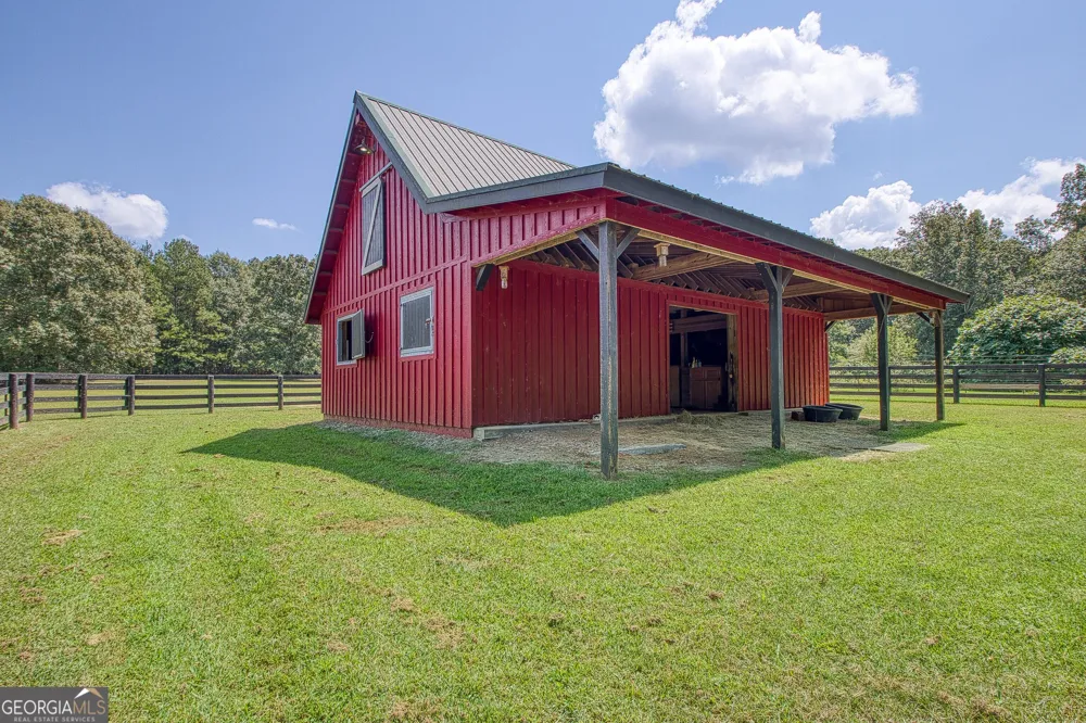 792 Fincher RD Moreland, GA 30259