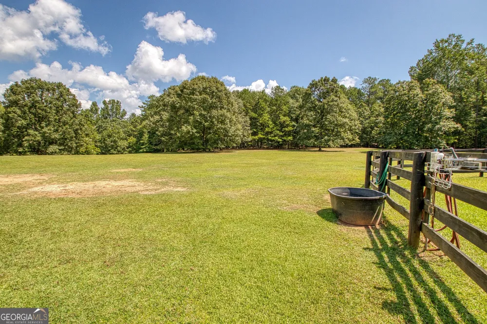 792 Fincher RD Moreland, GA 30259
