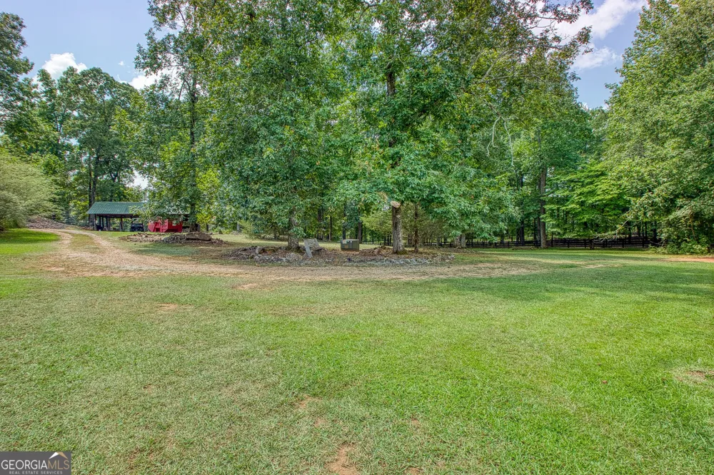792 Fincher RD Moreland, GA 30259