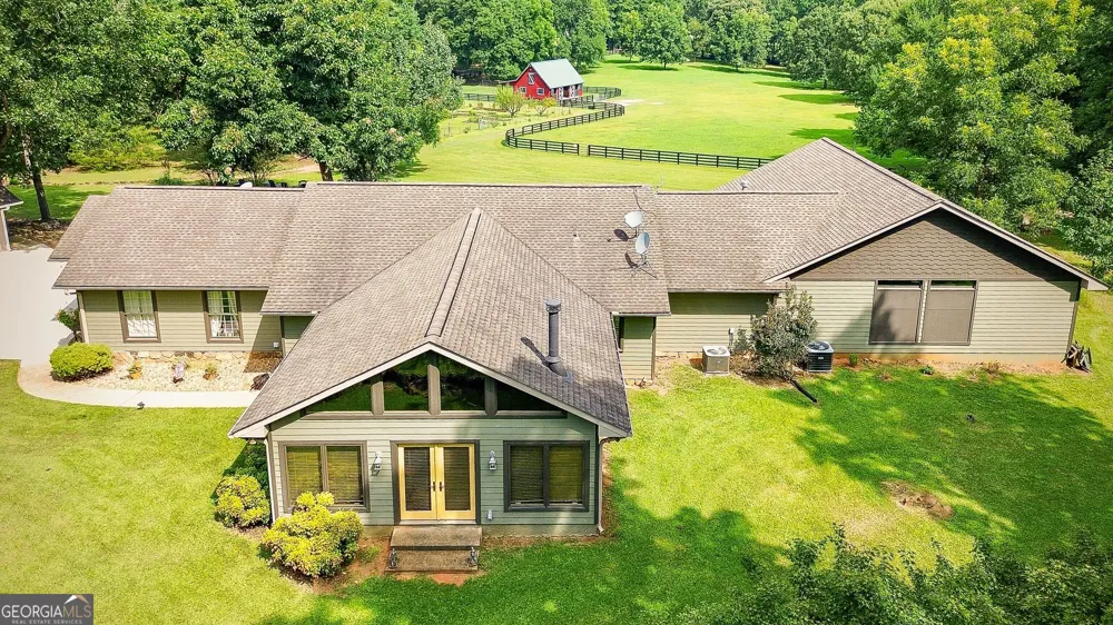 792 Fincher RD Moreland, GA 30259
