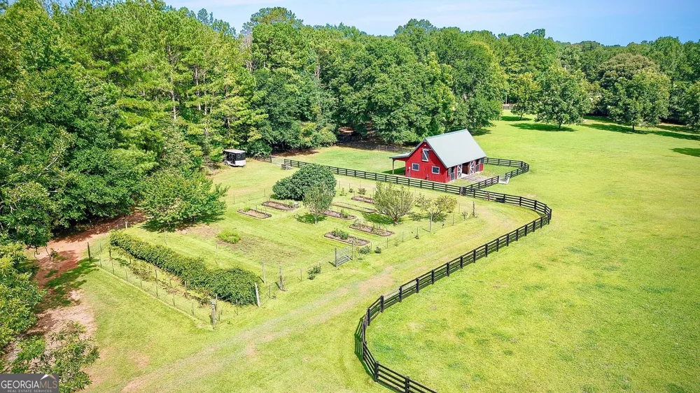 792 Fincher RD Moreland, GA 30259