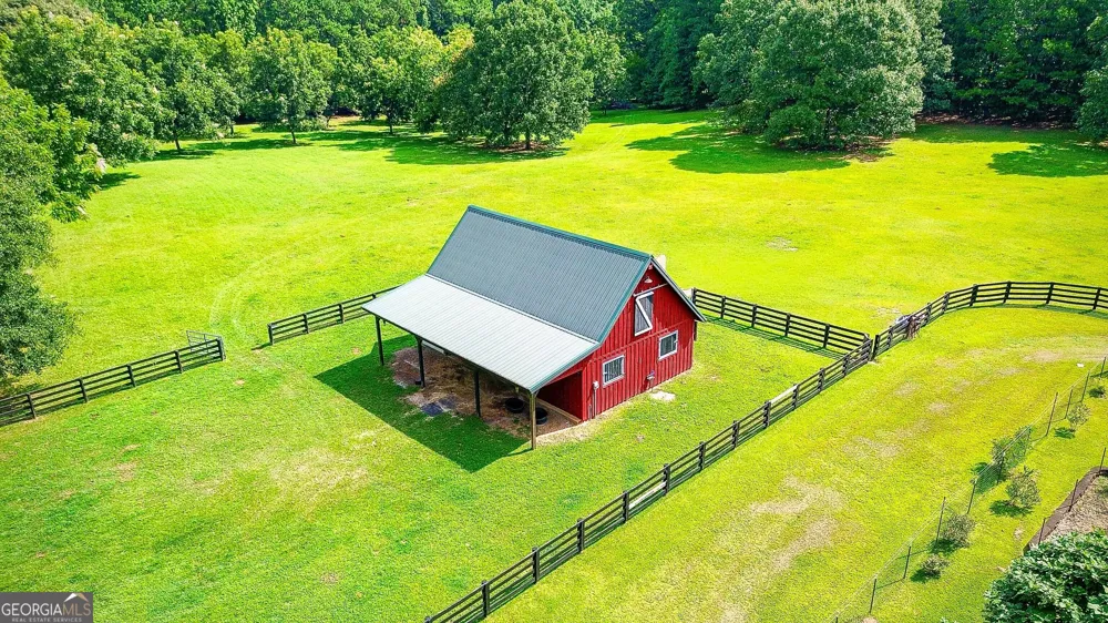 792 Fincher RD Moreland, GA 30259