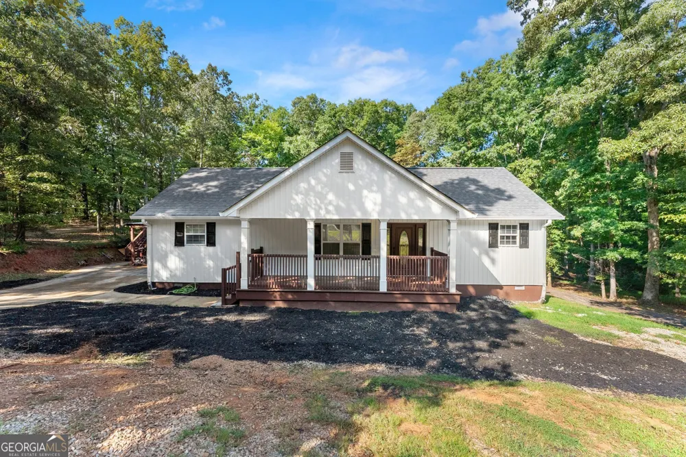3528 Looper Lake RD Gainesville, GA 30506