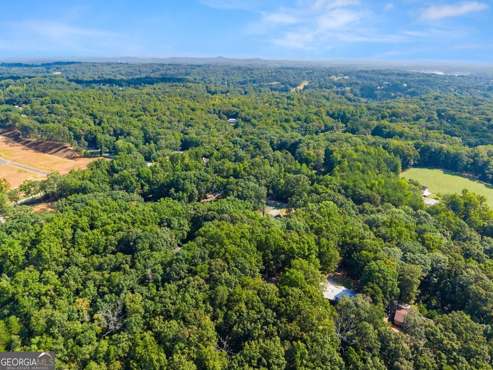 3528 Looper Lake RD Gainesville, GA 30506