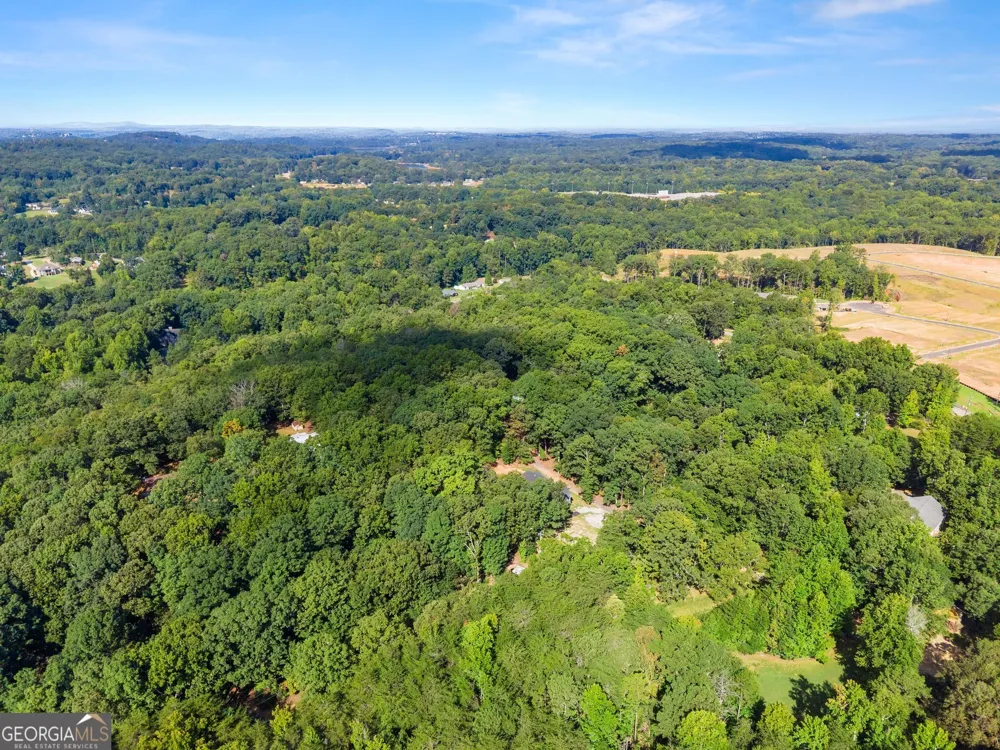3528 Looper Lake RD Gainesville, GA 30506