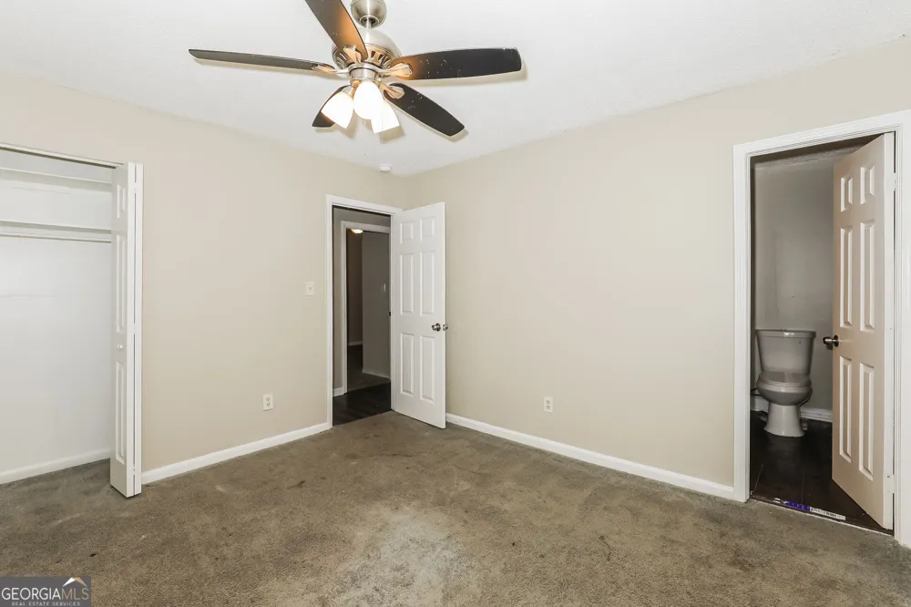 1596 Plover RD Jonesboro, GA 30238